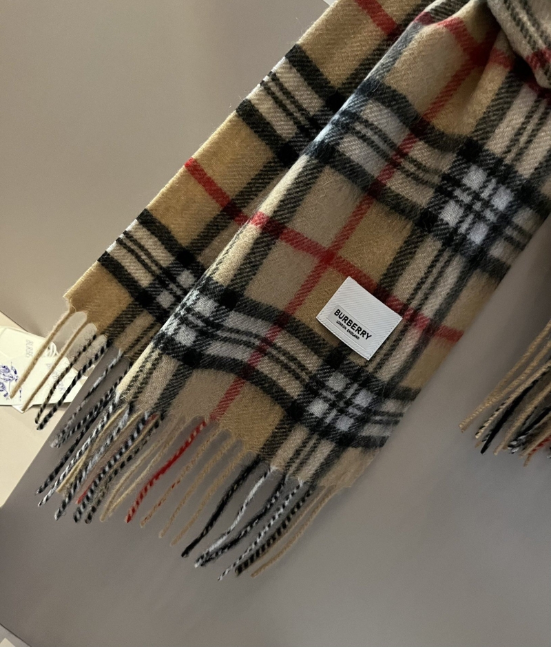 BURBERRY